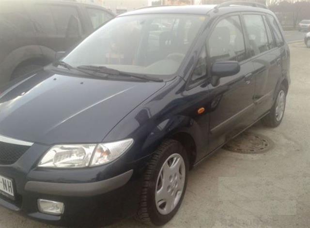 Mazda-Premacy-Exclusive--01