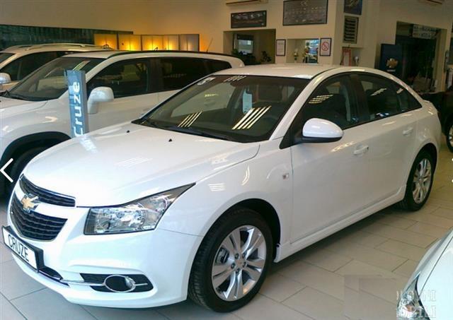 Chevrolet-Cruze-my-2013-wtcc--13