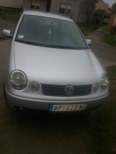 Prodajem ili menjam za veći auto