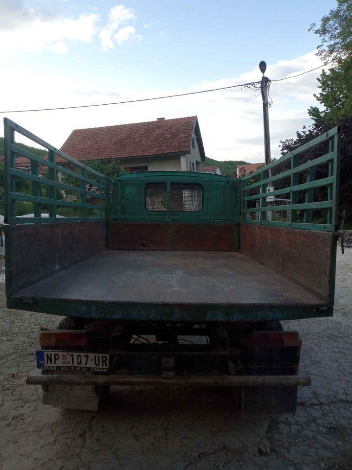 Na-prodaju-tamce