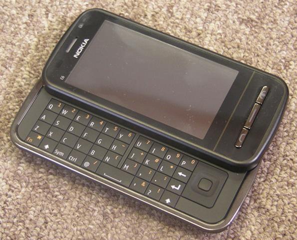 Nokia-C6