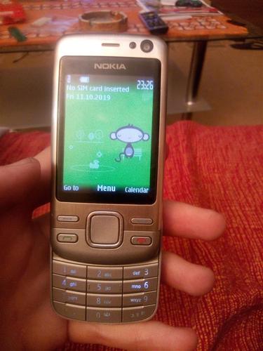 Prodaje se nokia 6600i slide