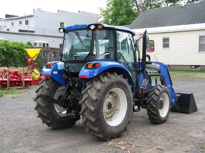Traktor New Holland T4Uc6c5