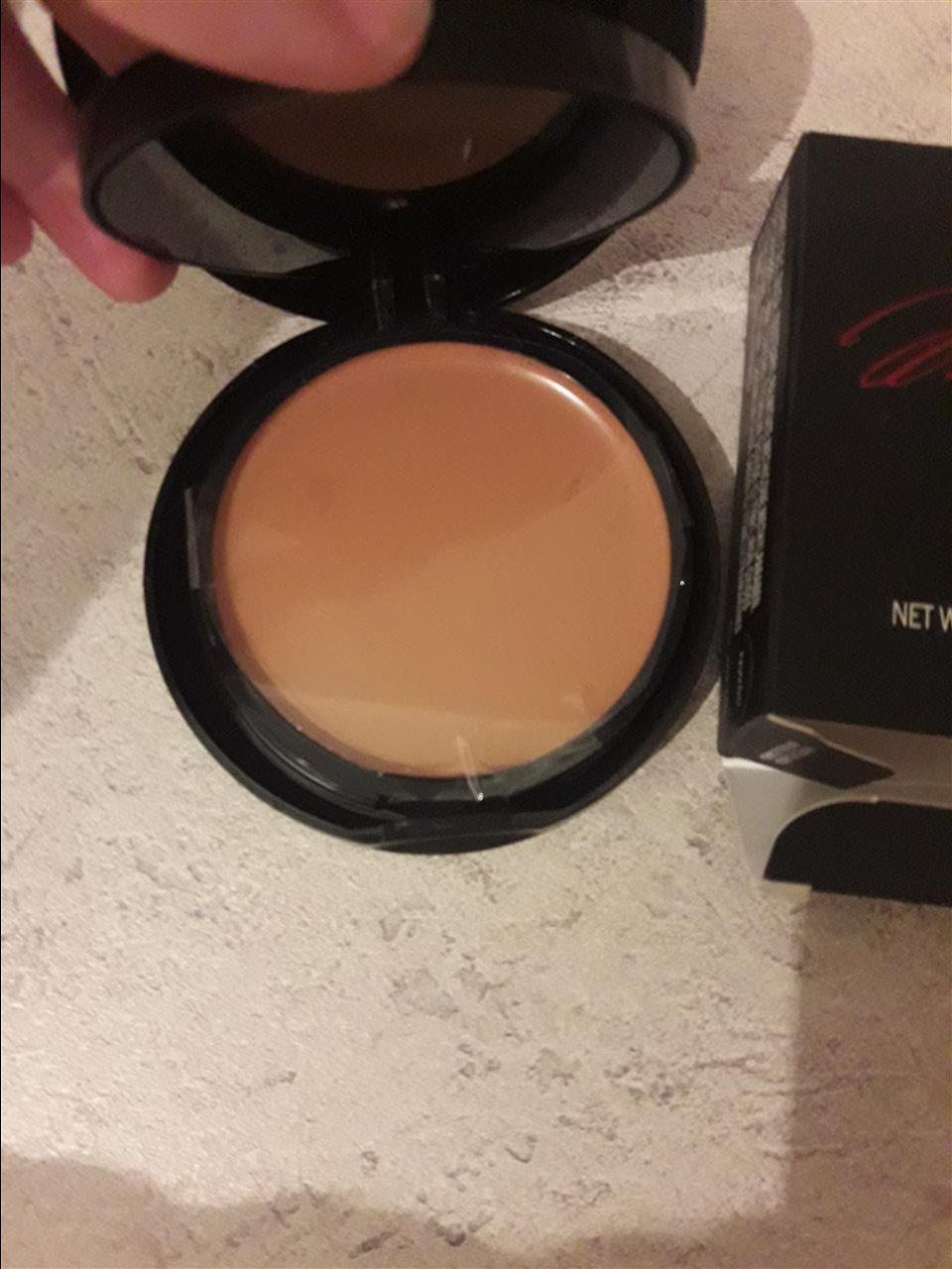 Mac-kameni-dupli-puder