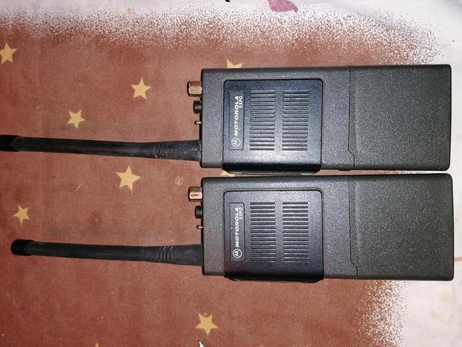 Na prodaju Motorola toki voki