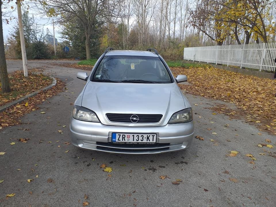 Opel-Astra-2-0-DTI--2004-god-