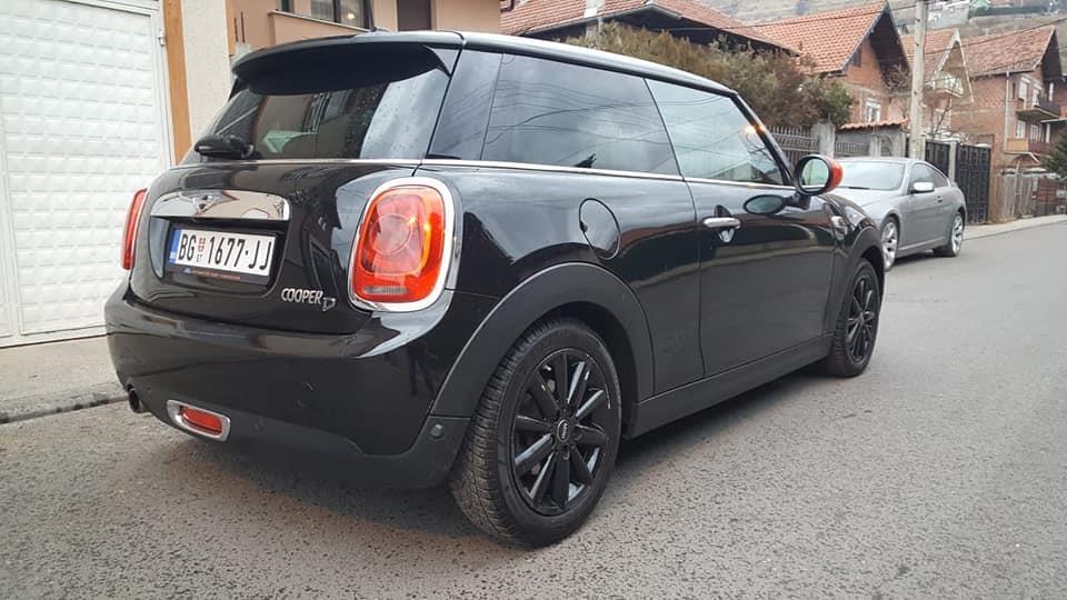 MiniCooper-1-6d-2014god