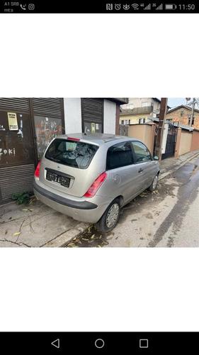 Lancia ypsilon stop