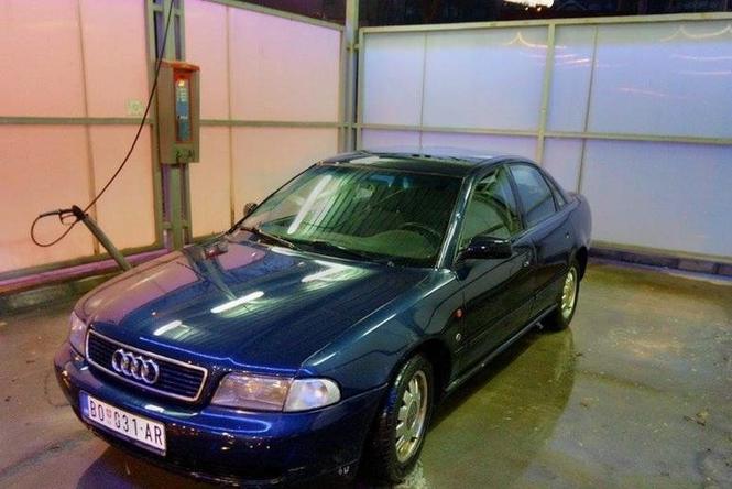 Audi A4 -95