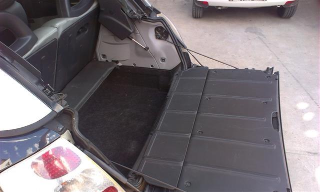 Citroen-C3-pluriel-1-4-i--04