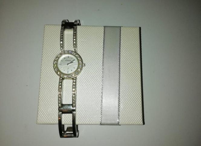 Fossil zenski sat