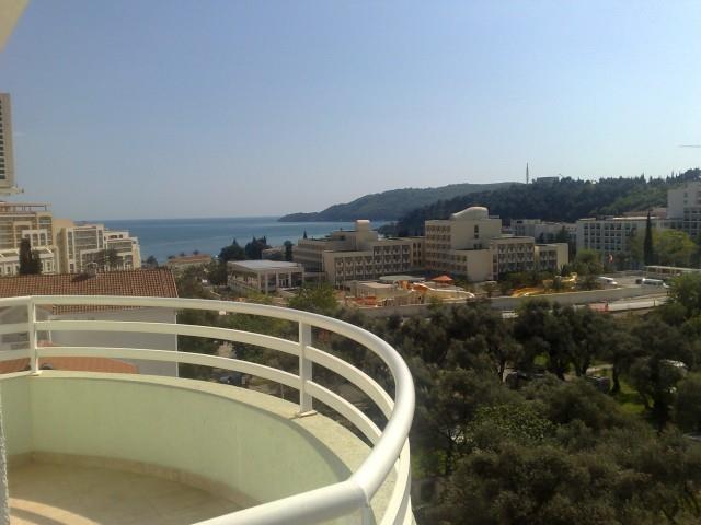 Bečići - Budva, stan (studio) 150m od mora