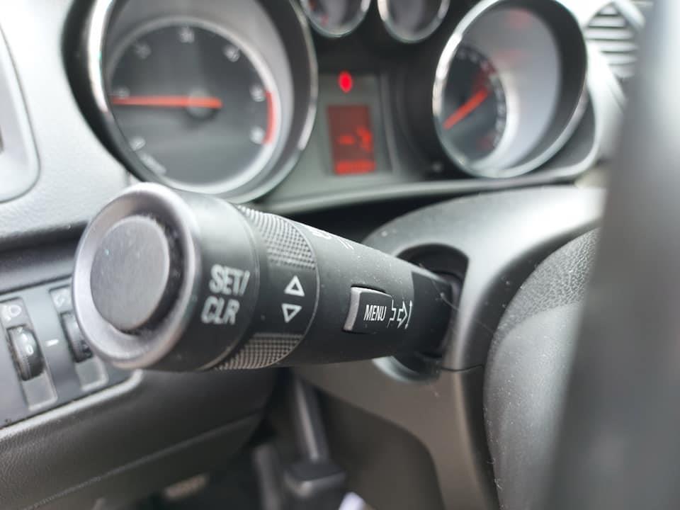 Opel-Insignia-2-0-DTI