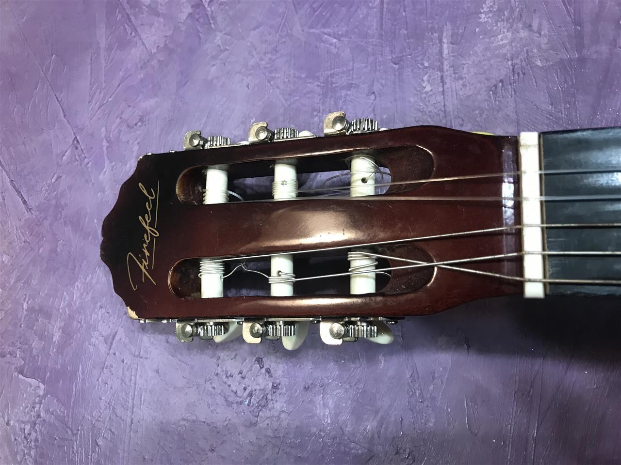 Firefeel-gitara