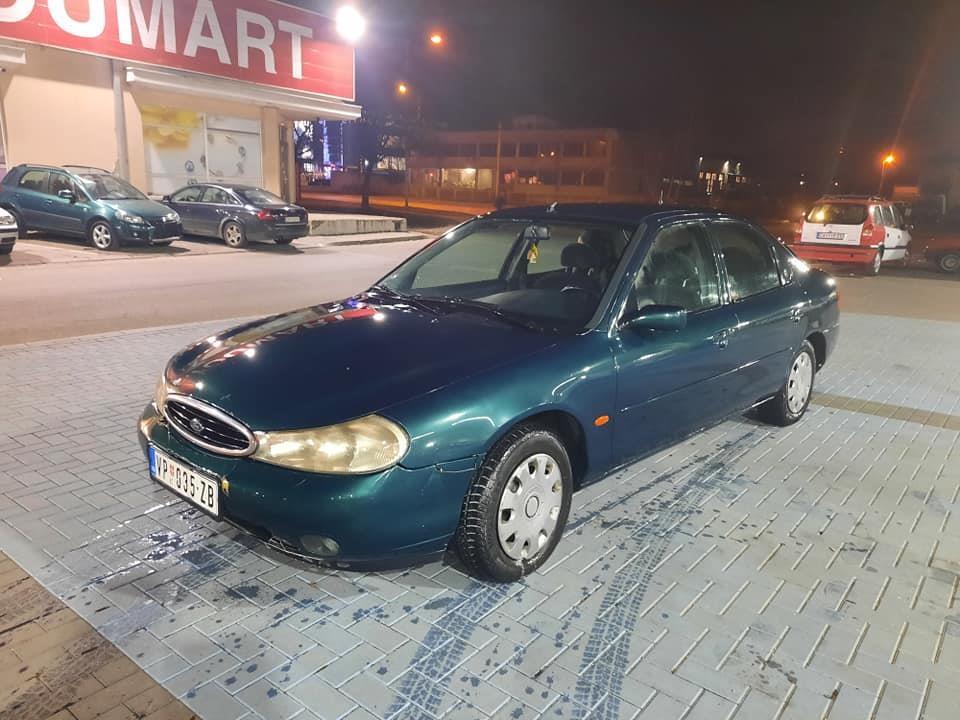Ford-mondeo
