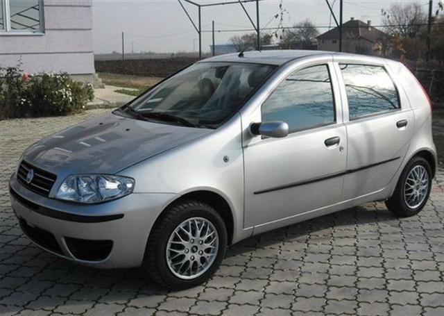 Fiat-Punto-1-2-b--03