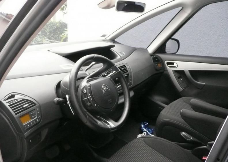 Citroen-C4-Picasso-hdi--10