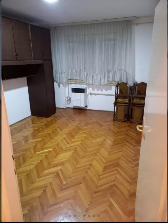 Dvosoban-stan-na-Teslinom