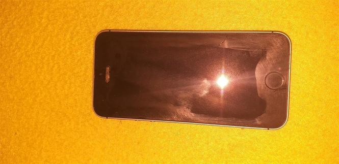 Prodajem iphone 5s