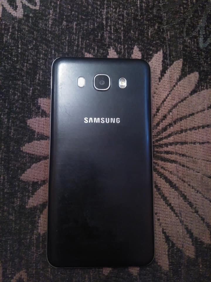 Samsung-galaxy-j7