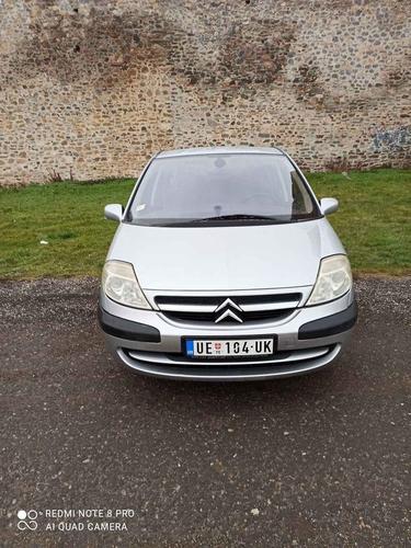 Citroen C8