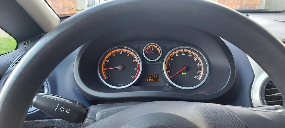 Opel-Corsa-D