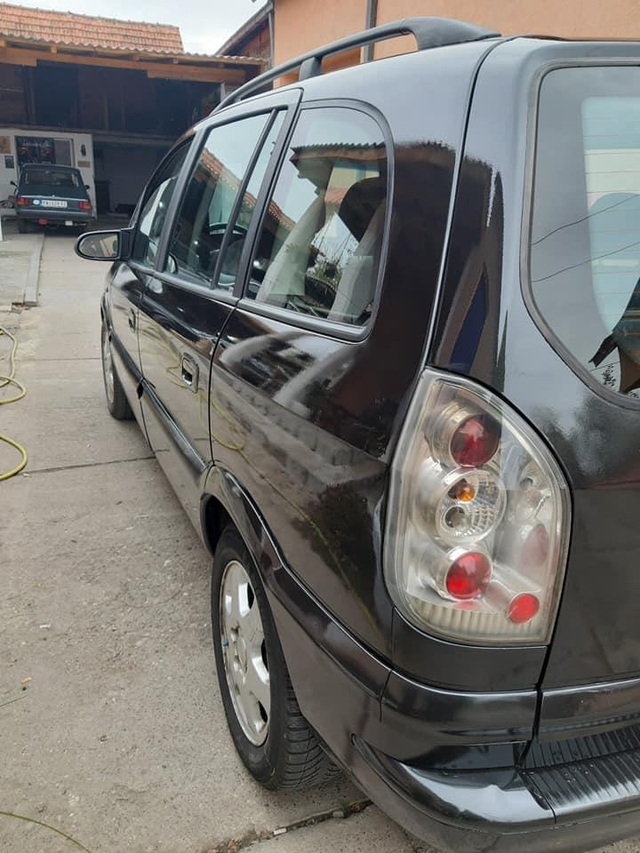 Opel-Zafira-2-0dti