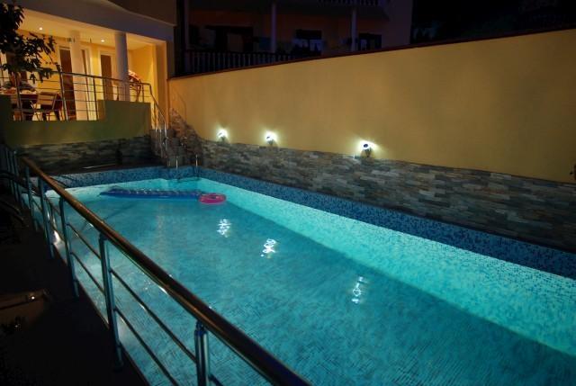 Budva--vise-apartmana--moze-kompenzacija