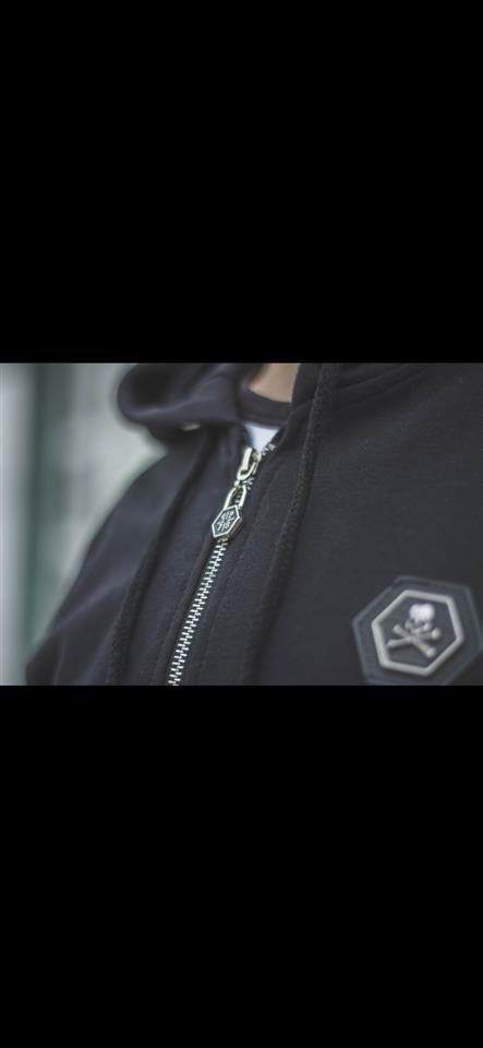PHILLIPP-PLEIN-AKCIJA