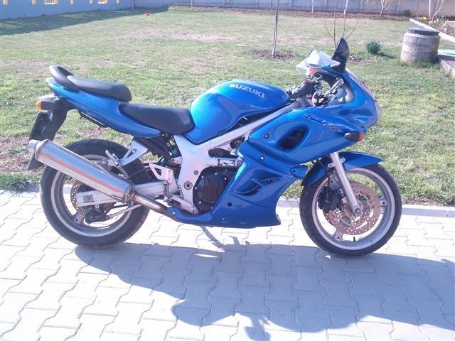 Suzuki sv650v