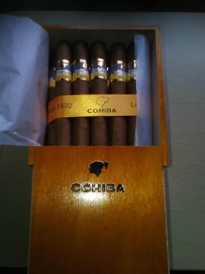 Cohiba-robustos-singlo6-eksplentido