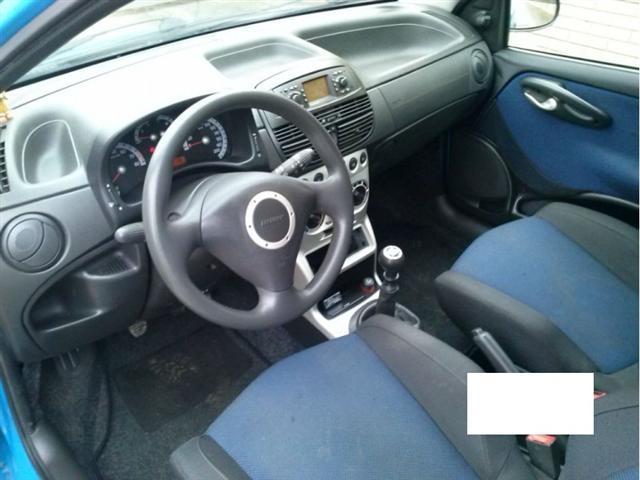 Fiat-Punto-1-2-16v-6b-sporting--01