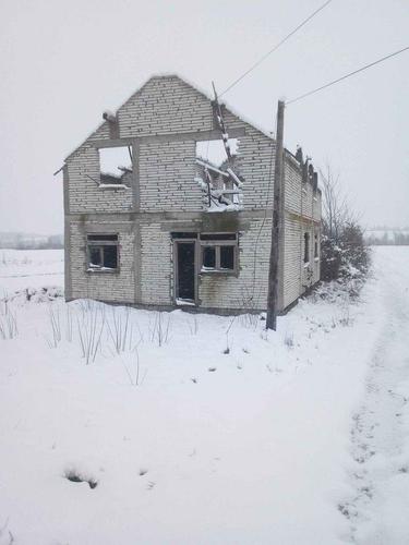 Kuca ne dovrsena