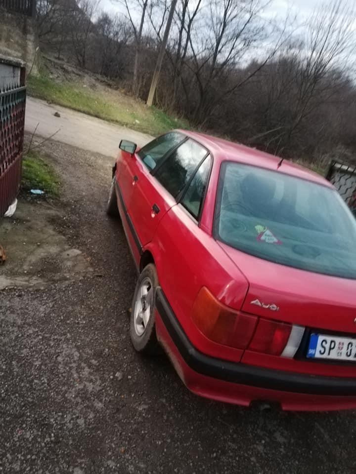 Audi-80