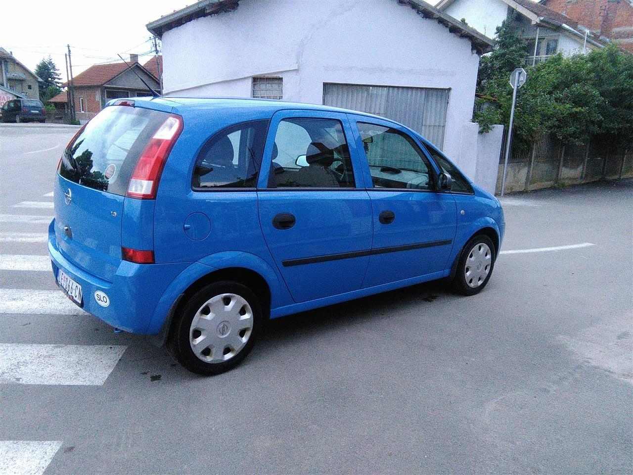 Opel-Meriva-1-6b--05