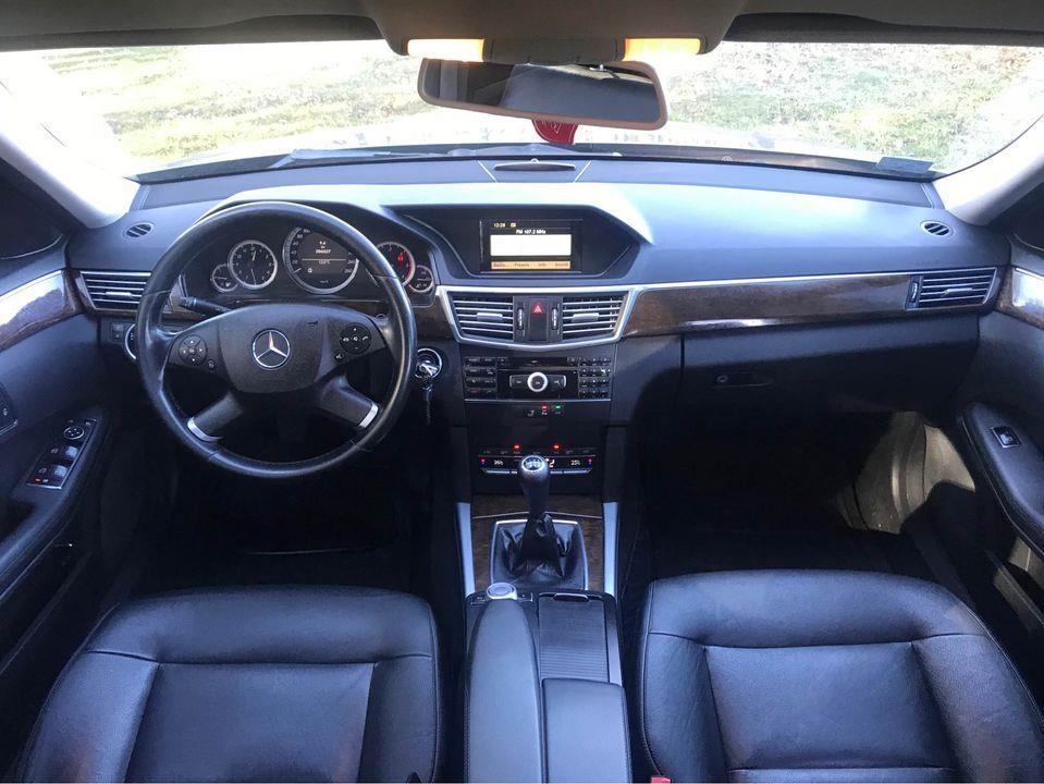 Mecedes-E200cdi-2011