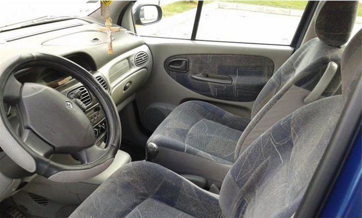 Renault-Scenic-1-9-DCI--01