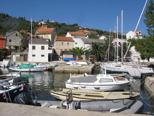 Kuca na otoku, 20m od mora