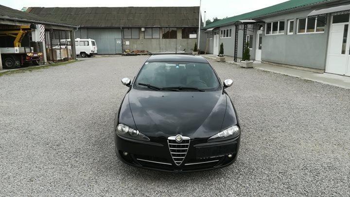 2007-ALFA-ROMEO-147
