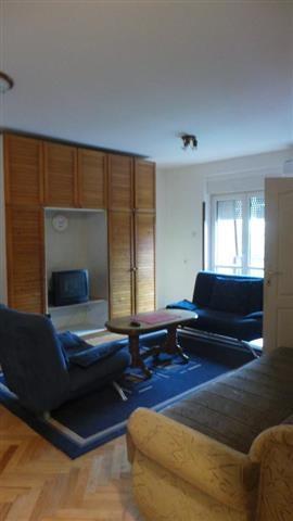 Stan 47m2 u Novom Sadu