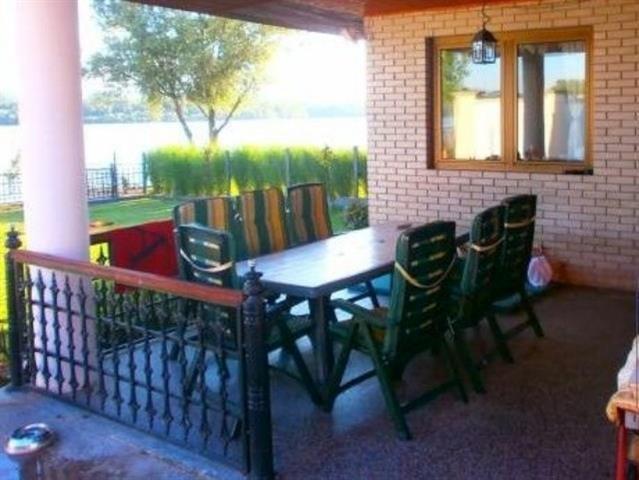 Kuca-123m2-u-Novi-Sad-waterfront