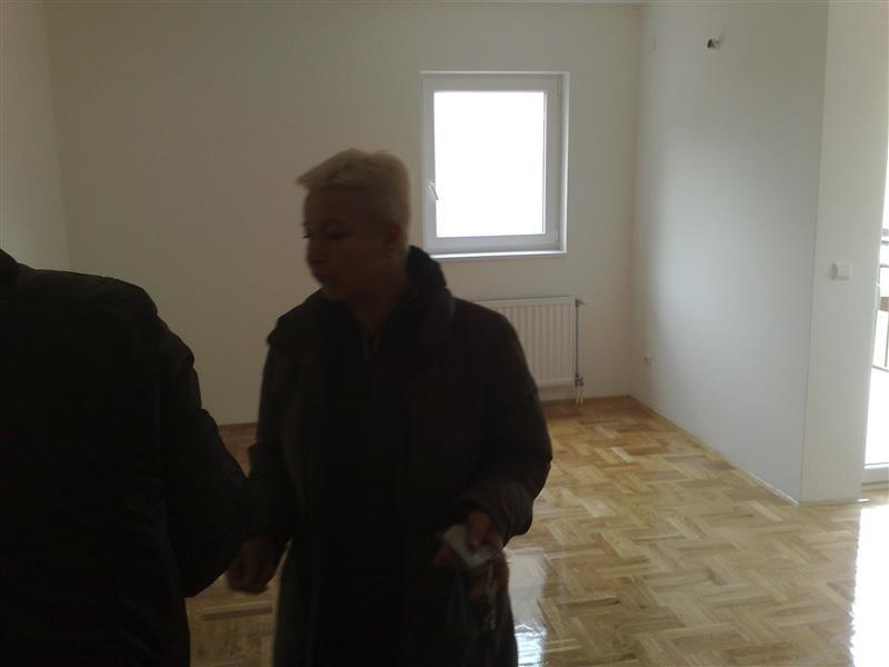 Garsonjera-30m2-u-Beogradu-