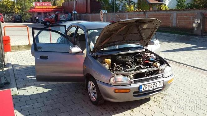Mazda 121