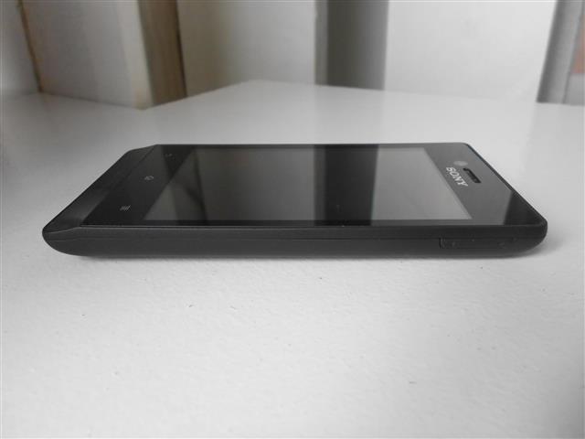 Sony-Xperia-Miro