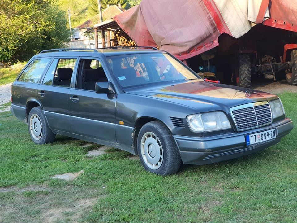Mercedes-E250D