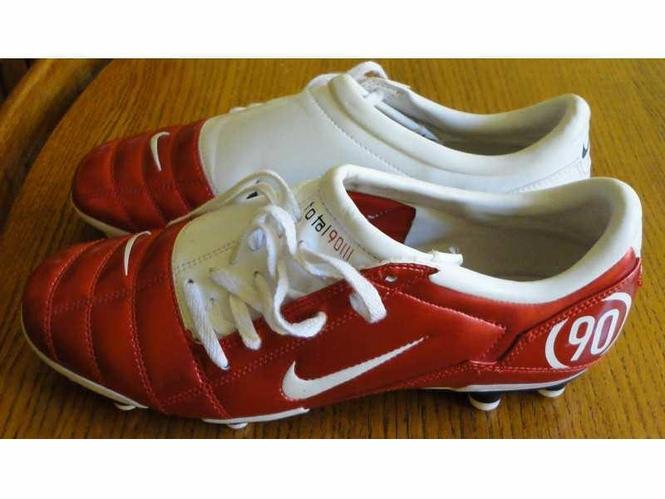 Kopacke total90 nike...