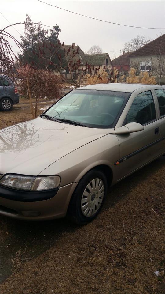 Opel-Vectra--B-2-0-