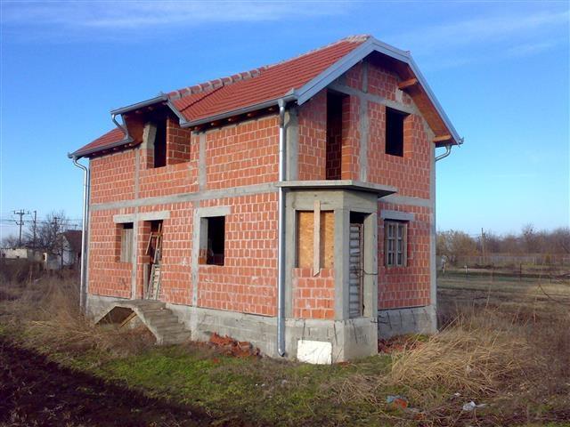 Kucu-100m2-Beograd-Hitno