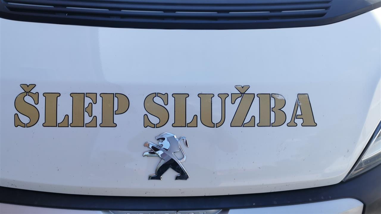 Slep-služba-