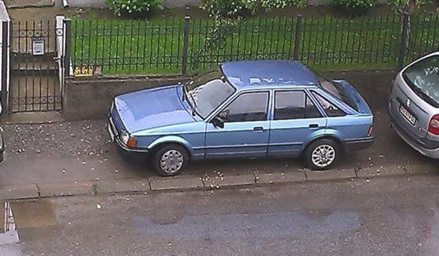 Ford Escort -87